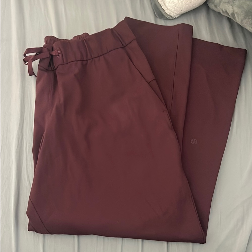 lulu pants
